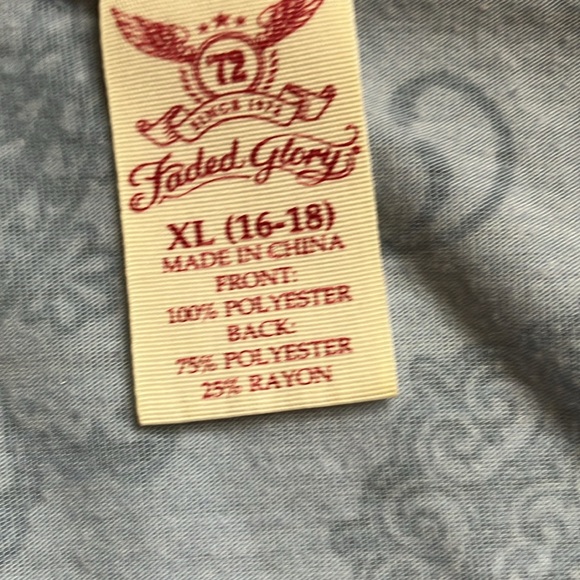 Blue design tee - Picture 2 of 2